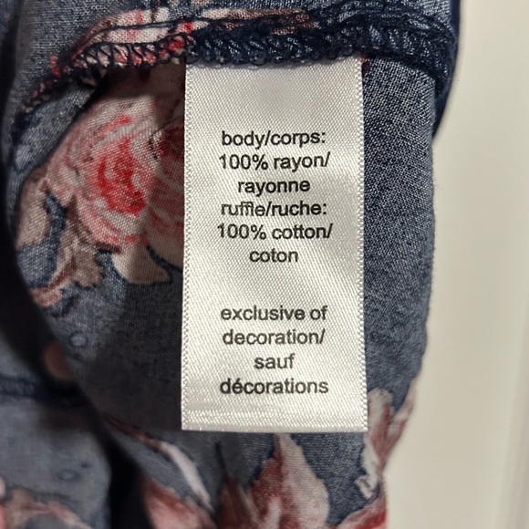 Maurices summer top, navy with floral, size 3x - Picture 5 of 6